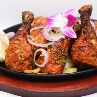 Tandoori Chicken MoMo