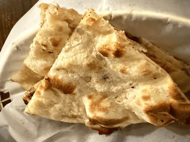 Plain Naan.